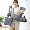Bolsa de mujer transfronteriza de moda 2020 nuevo patrón de piel de serpiente europeo y americano bolsa para madre bolsa simple portátil compra uno y llévate cinco gratis