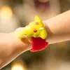 Decoraciones Navideñas Pequeños Regalos para Niños Aros de Presión de Peluche Accesorios Pequeños Guardería Navidad Pulseras Creativas