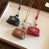 Colar com Pingente de Bolsa de Couro, Moderno, Simples, Corrente para Suéter Estilo Casual, Design de Nicho, Elegante de Alta Qualidade, Colar Versátil