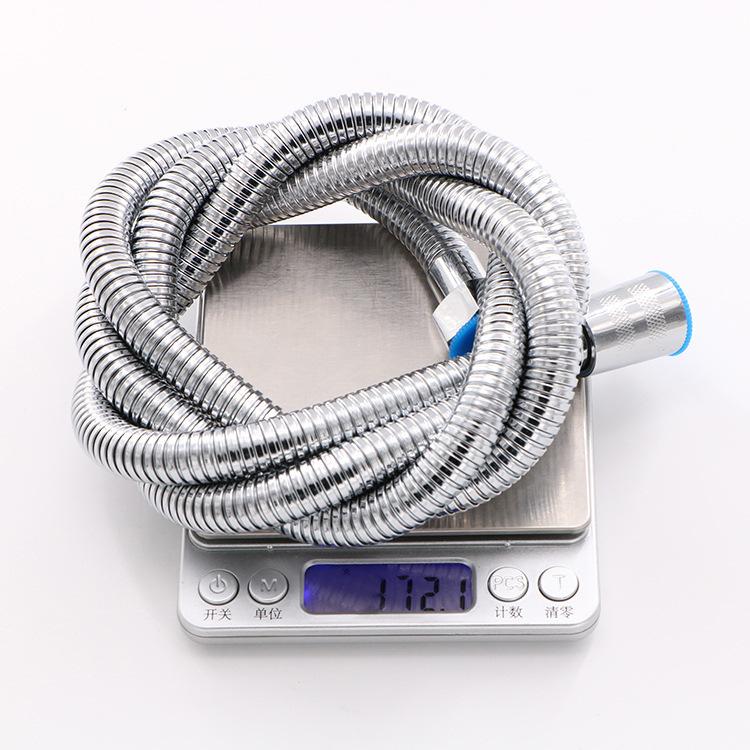 3884940244_1831566324