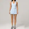 Conjunto Popular de Falda de Tenis para Mujer de Xiaohongshu, Top sin Mangas con Cuello en V Profundo para Deportes al Aire Libre y Fitness, Falda Corta con Diseño de Flor de Bud para Yoga Transfronterizo