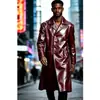 Casaco longo de couro brilhante estilo europeu e americano para homens, trench coat longo acima do joelho com botões prateados metálicos, jaqueta casual vintage de motociclista
