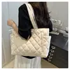 Bolsa de algodón tipo tote estilo coreano ins personalizada por el fabricante para mujer, con diseño de rombos, gran capacidad y adecuada para ir al trabajo, ir de compras y como bolso de hombro