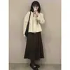 Traje de Drama Coreano para Outono e Inverno com Conjunto Completo de Casaco de Lã Apricot de Alta Qualidade e Saia Plissada Duas Peças para Mulheres