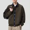 Otoño 2026 Nuevo Estilo Japonés para Hombre Manga Larga Casual Holgado Versátil Abrigo con Diseño Falso de Dos Piezas y Solapa de Retazos