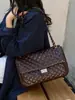 Bolso Cruzado Negro con Cadena Argyle para Mujer Estilo Nuevo 2025 Bolso Tote Pequeño Estilo Chanel Bolso Grande Casual Simple de un Solo Hombro