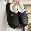 Pantuflas de algodón para mujer para invierno con forro de felpa, talón cerrado, cómodas para uso en casa, pantuflas de felpa para interiores para parejas, pantuflas de algodón cálidas para invierno para hombre