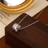 Colar Geométrico Banhado a Ouro Real Estilo Coreano e Japonês Mais Vendido Cintura Fina Estilo Europeu e Americano para Mulheres, Corrente de Clavícula, Novo Produto de Luxo Leve de Alta Qualidade