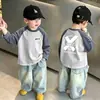Camiseta Masculina Patchwork Gola Redonda Manga Longa, Primavera e Outono, Top 100% Algodão para Meninos Maiores, Camiseta Básica Versátil Infantil