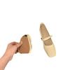 Sapatos de noite suaves de estilo francês Boca rasa Dedo do pé quadrado Sapatos de leite de salto grosso com saia Estilo de fada All-match Soft Bottom Sapatos de camada única para mulheres