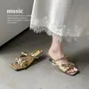 Estilo de Hada Hermoso~ Sandalias Cuadradas Abiertas con Lazo Floral Impresionante Verano 2026 Zapatos Elegantes para Mujer sin Cierre