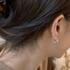 Pendientes de plata de ley 925 de alta gama, estilo coreano, sencillos, versátiles, con hebilla de oreja de perla, estilo simple, de moda, ligeros, de lujo y de nicho.