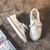 Novos Tênis de Lona de Verão 2025 para Estudantes Masculinos e Femininos, Tênis Casuais, Sapatos de Casal Estilo Coreano, Sapatos Brancos Respiráveis com Solado Plano, Trbottomy
