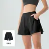 Pantalones cortos deportivos de yoga de verano para mujer, finos, anti-exposición, con bolsillos, secado rápido, transpirables, casuales para correr y fitness, de tres cuartos