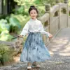 Traje de Hanfu para Niños para el Festival de Medio Otoño Disfraz de Actuación Estilo Antiguo Tang para Niños Atuendo de Joven Maestro Falda de Cara de Caballo para Niñas Disfraz para la Actuación del Día Nacional