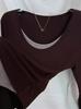 Camiseta Falsa de Duas Peças com Blocos de Cor e Manga Longa com Decote U para Mulheres, Design Outono e Inverno, Estilo Nicho, Camiseta Base Slim-Fit, Tendência, Aconchegante com Veludo Alemão