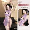 Sin error, este es un conjunto de lencería morado sexy con estampado de mariposas, que presenta un diseño calado, un estilo uniforme y una estética pura y seductora, perfecto para una noche de diversión