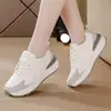 Zapatos de Padre de Gran Tamaño para Mujer de Comercio Exterior Transfronterizo, Zapatos Casuales de Moda de Cuero con Suela Gruesa para Correr y Deportes de Estudiantes para Mujer