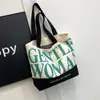 Bolsa de Lona con Estampado de Letras en Contraste de Color para Mujer, Suave, Transfronteriza Tailandia, Nueva Bolsa de Hombro para Viajes Diarios 2024