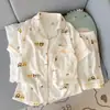 Atacado transfronteiriço de novos pijamas de algodão nuvem para mulheres, populares no verão, conjunto fofo de roupas caseiras com shorts de manga curta e desenhos animados