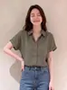Camisa Polo Verde Manga Curta Estilo Coreano Feminina Verão 2026 Nova Solta Estilo Preguiçoso Top para Trabalho e Deslocamento