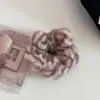 Goma para el pelo de felpa con estampado de cebra para otoño e invierno, Cuadrada y redonda mismo estilo, Suave y esponjosa goma para el pelo, Accesorio para el pelo de alta gama para moño
