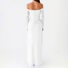 Vestido de Color Sólido Simple de Gama Alta Delgado que Cubre la Cintura y las Caderas, Cuello de Una Línea, Espalda Descubierta, Estilo Sexy para Dama, Estilo Nuevo Transfronterizo