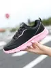 Novos sapatos femininos de outono, tênis de corrida pretos leves, sapatos esportivos de couro de cano baixo, sapatos casuais femininos com sola macia, respiráveis e amortecidos