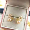 Conjunto de Brincos de Flor de Pérola Genuína de Luxo Leve e de Alta Qualidade Novo Estilo Literário Retrô Moda Elegante Versátil Brincos Atacado