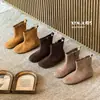 Botines Planos de Gamuza de Moda y Elegantes para Niñas, Nueva Colección Otoño 2026