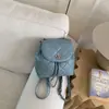 Bolso de Hombro Acolchado de Nuevo Estilo Simple Transfronterizo 2026 para Mujer, Mochila de Moda Tendencia, Bolso de Hombro Versátil para el Día a Día