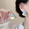 Pendientes de Burbuja Color-Block Estilo Bosque Chica Crema Dulce para Mujer, Diseño de Nicho de Lujo Ligero, Accesorios de Oreja Únicos Lindos y Dulces