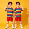 Fantasia infantil de performance listrada arco-íris conjunto de roupa de dança hip-hop cheerleading para atividades de jardim de infância e ensino fundamental conjunto de uniforme de aula moderno