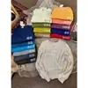 MZI STUDIO Moda Outono Estilo Retrô Fashionável Versátil Solto Macio Confortável Gola V Quente Suéter para Mulheres A80189
