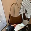 Bolsa de Lona Versátil de Moda Estilo Coreano Nueva para Verano 2025 con un Toque de Alta Gama Inspirado en Chanel, Bolso de Hombro y Cruzado para Mujer de Piel Sintética Suave