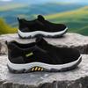 Sapatos Masculinos 2025 Novos Sapatos Esportivos de Verão Estilo Coreano Modernos Versáteis Tênis Jovens Casuais para Corrida Sapatos da Moda para Homens