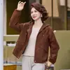 Nueva colección de primavera y otoño: Ropa exterior elegante y a la moda para madres, con una chaqueta corta, de corte holgado y con capucha, con cuello de solapa, diseñada para mujeres de mediana edad y mayores.