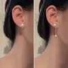 Pendientes Asimétricos de Corazón de Circonita Amanecer de Primavera Diseño Estilo Japonés y Coreano Pendientes Cortos de Tachuela Huecos con Forma de Corazón