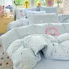 Conjunto de roupa de cama de gaze dupla camada, macio como nuvem, grau A, seguro para bebês, incluindo um lençol de algodão lavável, capa de edredom e um conjunto de três peças para dormitórios, com um lençol de elástico
