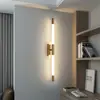 Luminária de parede minimalista nórdica, luz de fita linear criativa para interior, parede de fundo de sofá de sala de estar simples, luminária de parede de cabeceira de quarto