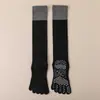 2027 Venta Caliente Primavera Otoño Calcetines de Yoga de Cinco Dedos para Mujer Calcetines de Pantorrilla Gel Antideslizante Danza Pilates Calcetines Deportivos