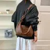 Bolso de Axila Simple Retro de Gama Alta de Nicho Francés Bolso de Empanada de Moda Gran Capacidad Casual para el Trabajo Bolso de un Solo Hombro