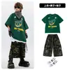 Roupas Hip-Hop Infantis Modernas Conjunto de Calça Camuflada Verde Solta para Meninos Hip-Hop Roupas Modernas para Performance de Meninas Verão