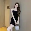 Vestido de Noche Sexy de Alta Gama con Parches de Lentejuelas, Patchwork y Correa de Piel, Elegante Vestido Corto Bodycon de Estilo Maduro para Discotecas