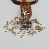 16 Rhinestones de Vidrio Facetados Grandes y Pequeños de Fondo Plano Accesorios para Uñas Arte de Uñas DIY Intercambio de un Diamante para Uñas Rhinestone de Fondo Plano