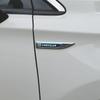 Adecuado para accesorios de apariencia Chrysler calcomanías para coche etiqueta lateral decoración de modificación de alta gama tira brillante universal popular celebridad de internet personalizado