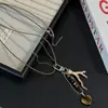 Colar Coração Chifre Borla Estilo Menina Doce e Cool Picante para Mulheres, Design de Nicho, Corrente Única para Suéter, Corrente para Camiseta Moletom, Tendência