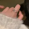 Anillo Liso de Plata de Ley S925 para Mujer, No se Desvanece, Estilo de Nicho de Gama Alta, Lujo Ligero, Colección Versátil de Anillos de Dedo Minimalistas Abiertos