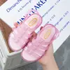 Nuevas Sandalias Infantiles 2025 Moda Verano Zapatillas Romanas de Princesa para Niños y Niños de Edad Media Suela Suave Espejo Cruzado del Sudeste Asiático