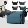 Mochila Casual Coreana Ligera Simple Estilo Callejero para Hombre Bolso Cilíndrico Multifuncional Bolso Cruzado Deportivo Casual de Moda para Hombre